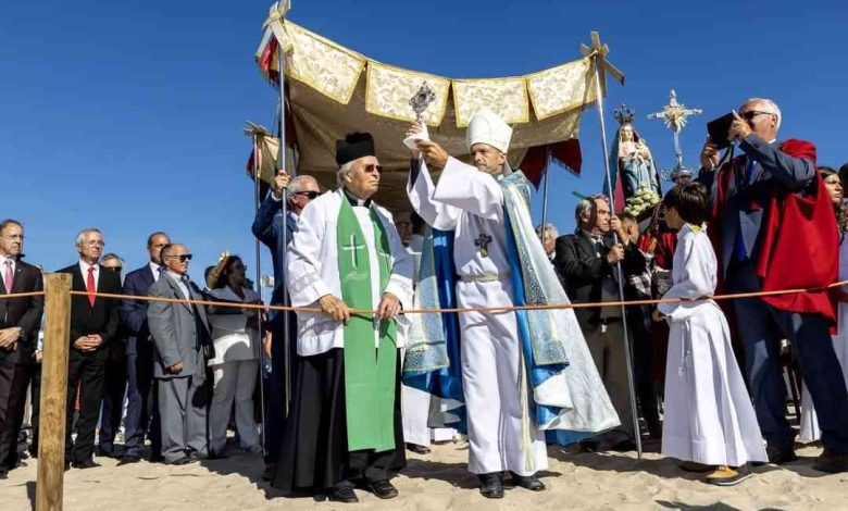 Multidão assistiu à Benção do Mar na praia de Cortegaça