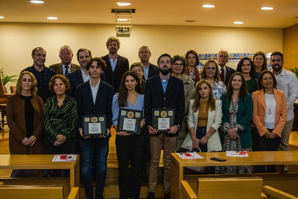 Rotary Club de Ovar entregou prémios de Mérito Escolar