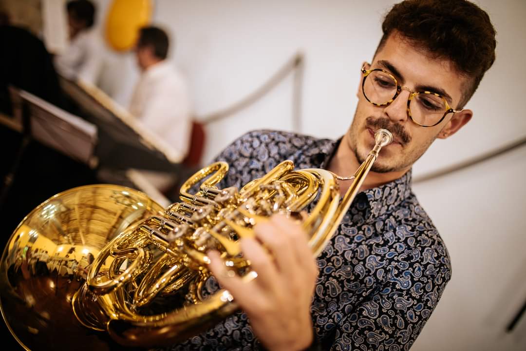 Renato Oliveira está "Sozinho em Casa"