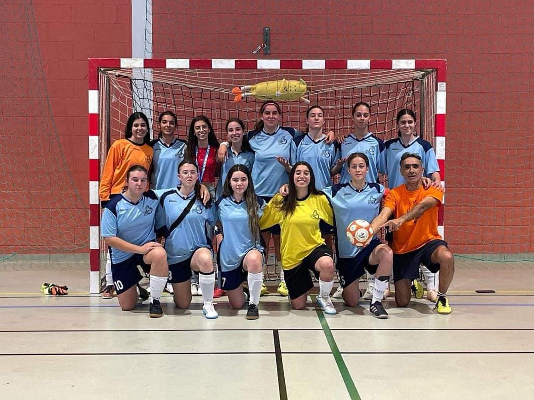 Alunas do AEOvar campeãs nacionais de Futsal escolar