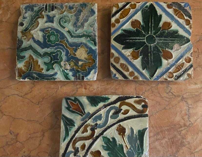 Azulejos hispano-árabes encontrados na Igreja Matriz de Ovar