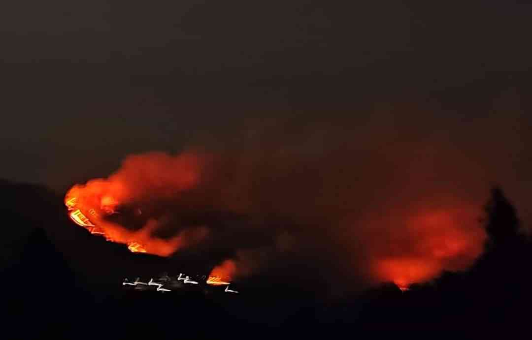 Bombeiro morre no incêndio de Oliveira de Azeméis